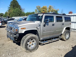 HUMMER H2