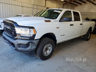 RAM 2500 TRADESMAN
