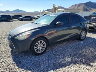 TOYOTA YARIS IA BASE