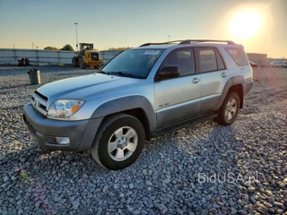 TOYOTA 4RUNNER SR5