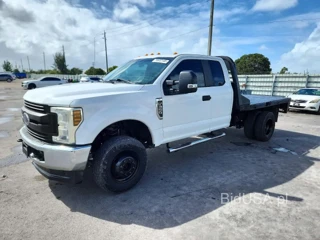FORD F350 SUPER DUTY