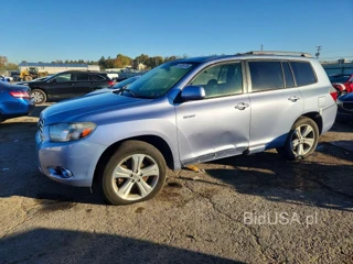 TOYOTA HIGHLANDER SPORT