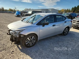 NISSAN VERSA S