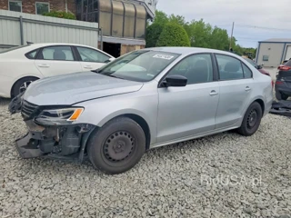 VOLKSWAGEN JETTA BASE