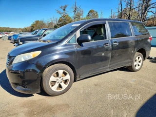 TOYOTA SIENNA L 7-PASSENGER