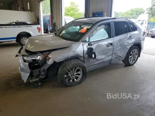 TOYOTA RAV4 XLE PREMIUM