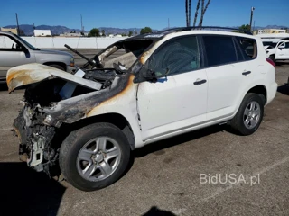 TOYOTA RAV4 BASE