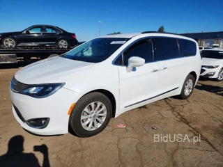 CHRYSLER PACIFICA TOURING L