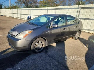 TOYOTA PRIUS TOURING
