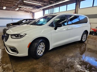 CHRYSLER PACIFICA SELECT