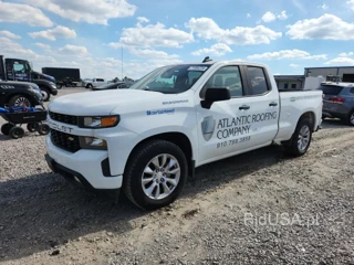 CHEVROLET SILVERADO C1500 CUSTOM