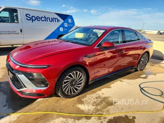 HYUNDAI SONATA HYBRID SEL