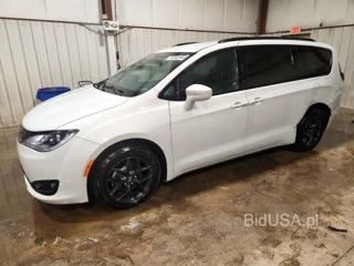 CHRYSLER PACIFICA TOURING L
