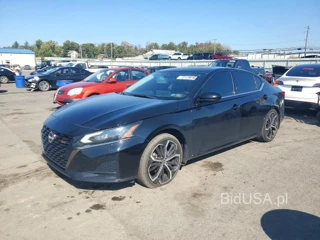 NISSAN ALTIMA SR