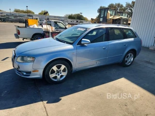 AUDI A4 2.0T AVANT QUATTRO