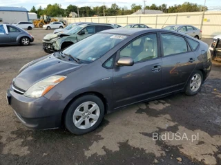 TOYOTA PRIUS BASE