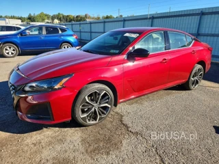 NISSAN ALTIMA SR