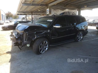 CADILLAC ESCALADE LUXURY