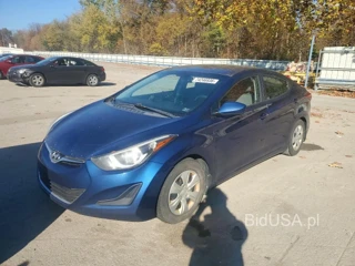 HYUNDAI ELANTRA SE
