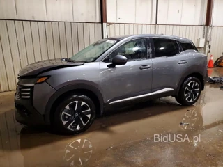NISSAN KICKS SV