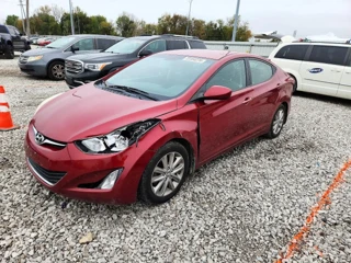 HYUNDAI ELANTRA SE