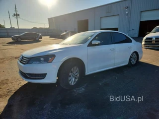 VOLKSWAGEN PASSAT S
