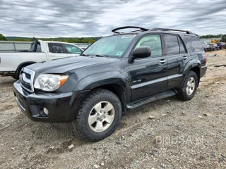 TOYOTA 4RUNNER SR5
