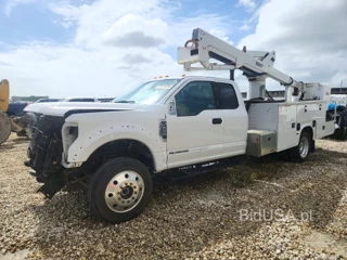 FORD F550 SUPER DUTY