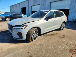 VOLVO XC60 PLUS