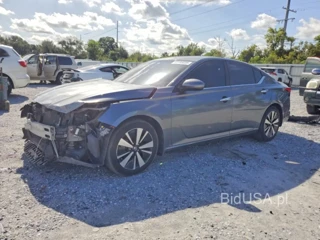 NISSAN ALTIMA SV