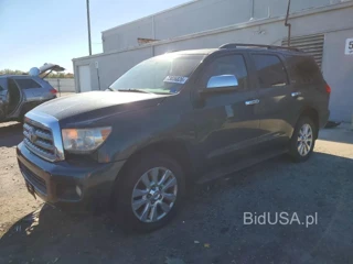 TOYOTA SEQUOIA PLATINUM
