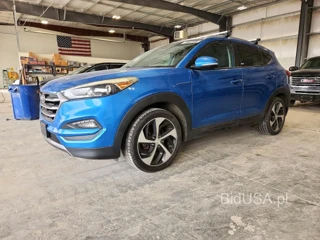 HYUNDAI TUCSON SPORT