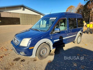 FORD TRANSIT CONNECT XLT PREMIUM