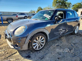 MINI COOPER S CLUBMAN