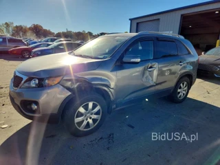 KIA SORENTO LX
