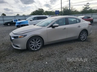 MAZDA 3 PREFERRED
