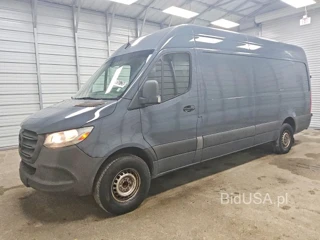 MERCEDES-BENZ SPRINTER 2500/3500