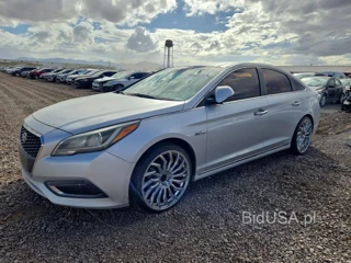 HYUNDAI SONATA HYBRID SE