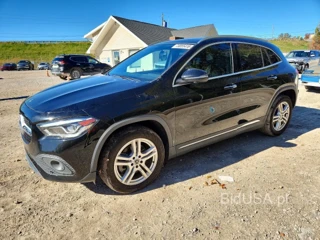 MERCEDES-BENZ GLA 250 4MATIC