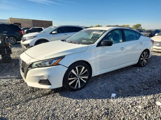 NISSAN ALTIMA SR