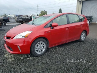 TOYOTA PRIUS V TWO