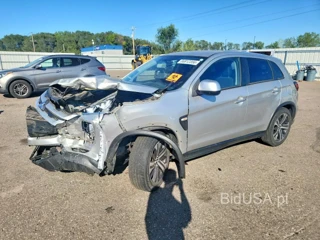 MITSUBISHI OUTLANDER SPORT ES