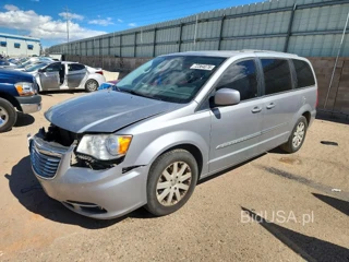 CHRYSLER TOWN & COUNTRY TOURING