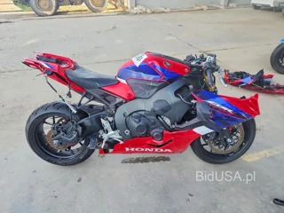HONDA CBR1000 RR