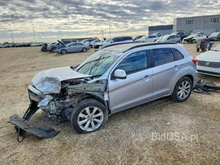 MITSUBISHI RVR GT