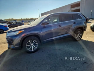 TOYOTA HIGHLANDER XLE