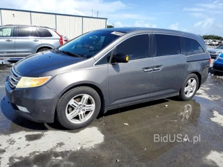 HONDA ODYSSEY TOURING