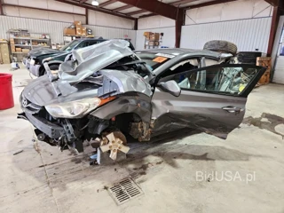 HYUNDAI ELANTRA GLS