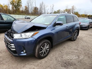 TOYOTA HIGHLANDER XLE