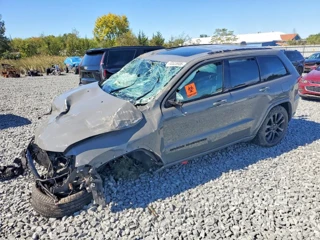 JEEP GRAND CHEROKEE LAREDO
